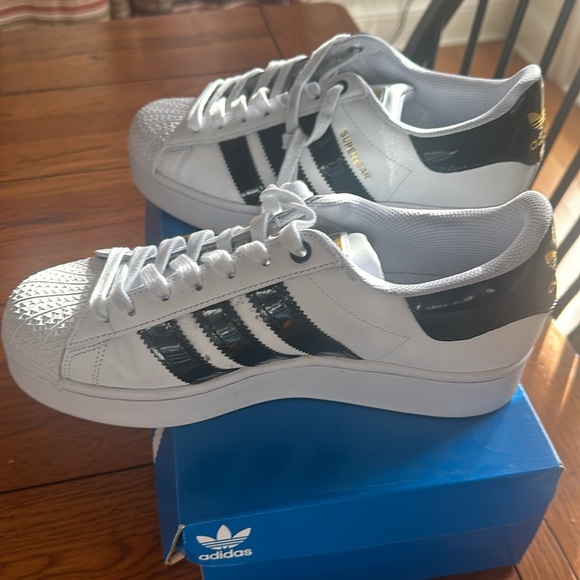 Adidas Superstar Bold - Picture 4 of 5